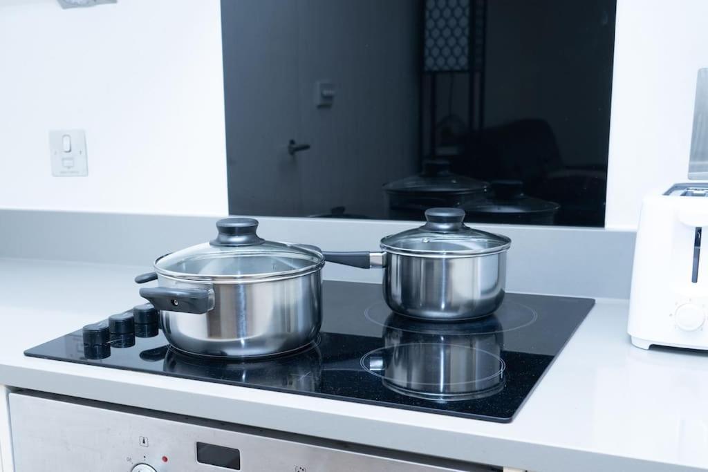 1 Bed Luxury Comfortable Apt London Ngoại thất bức ảnh